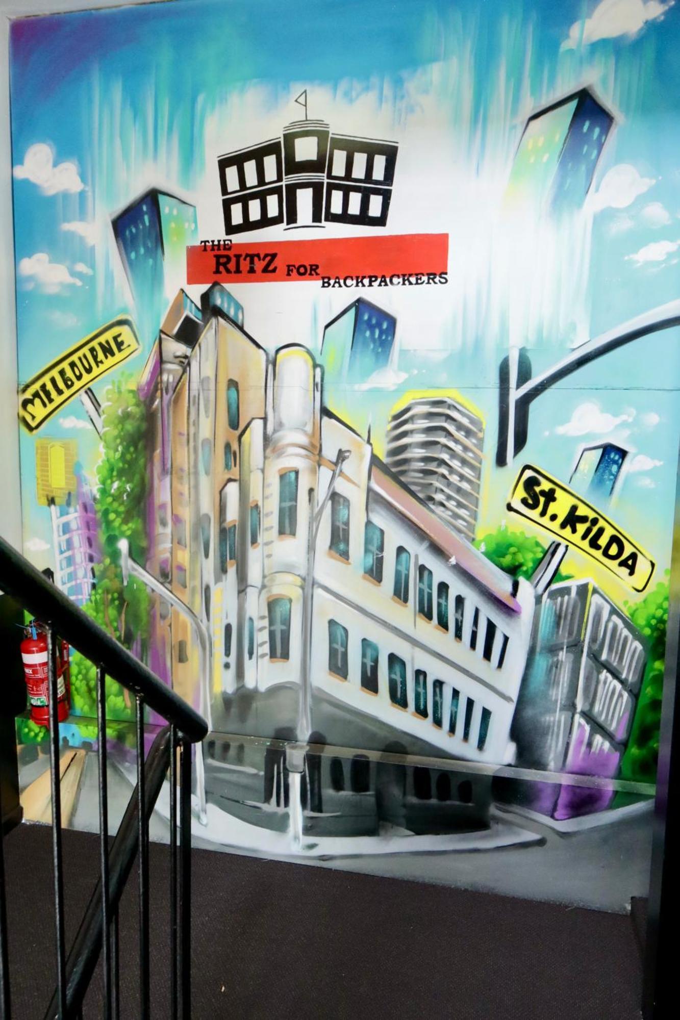 Ritz For Backpackers Hostel Melbourne Exterior photo